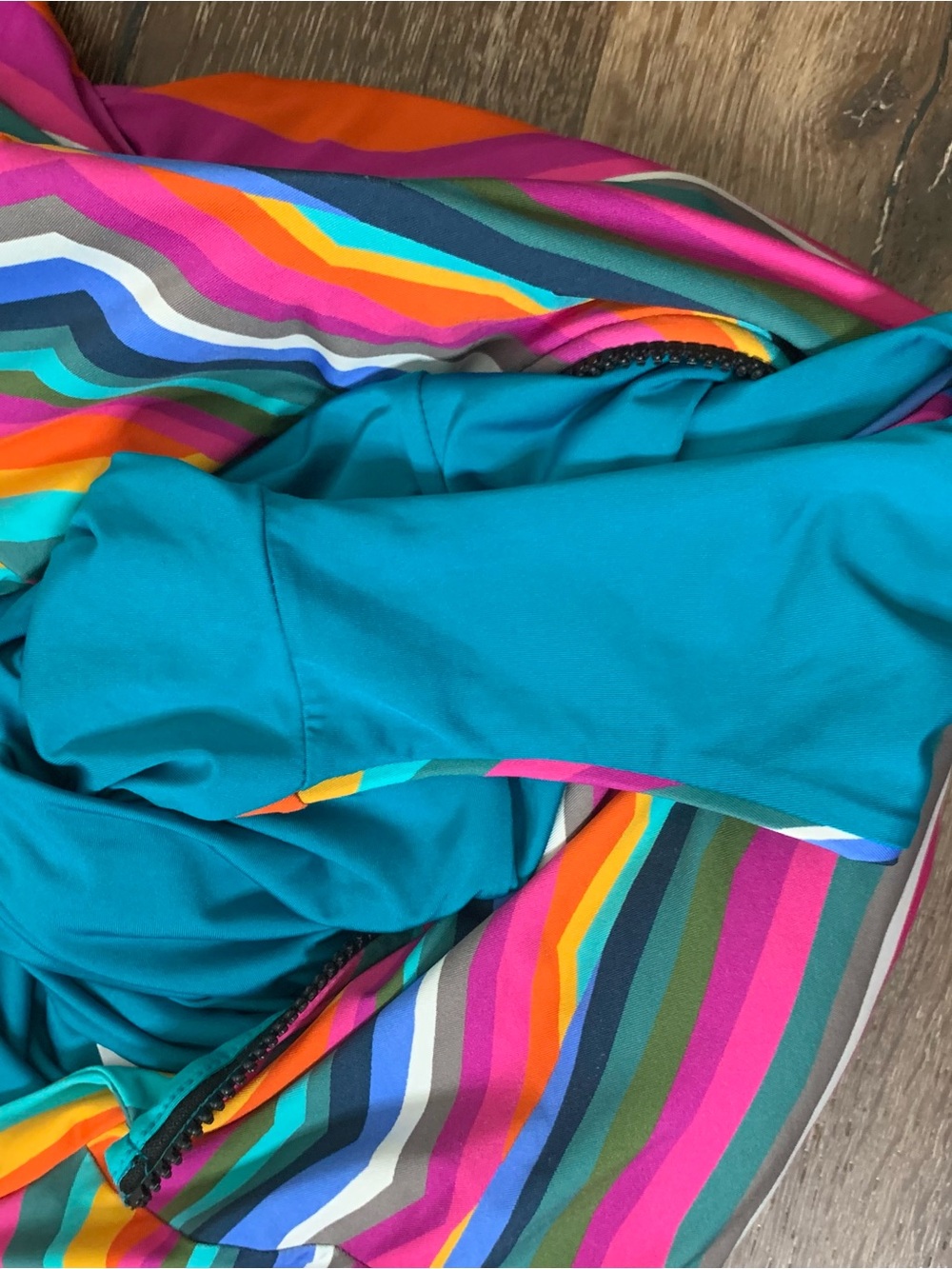 Trina Turk Louvre Paddle colorful,  chevron zigzag LS one piece swimsuit L - Picture 10 of 10